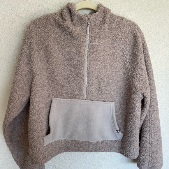 Back Country Sweaters - Back Country Goat Fleece Pullover Sweater